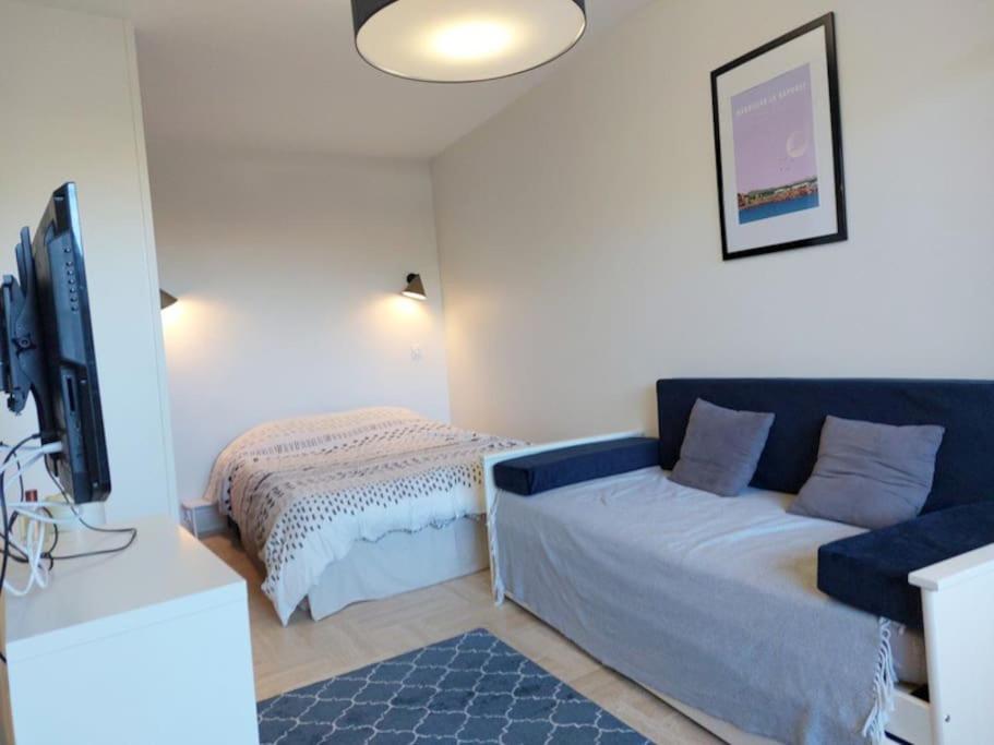 Studio Eleverca 3*- Rez De Jardin Terrasse - Axelle Loc'Appart Mandelieu-la-Napoule Exterior foto